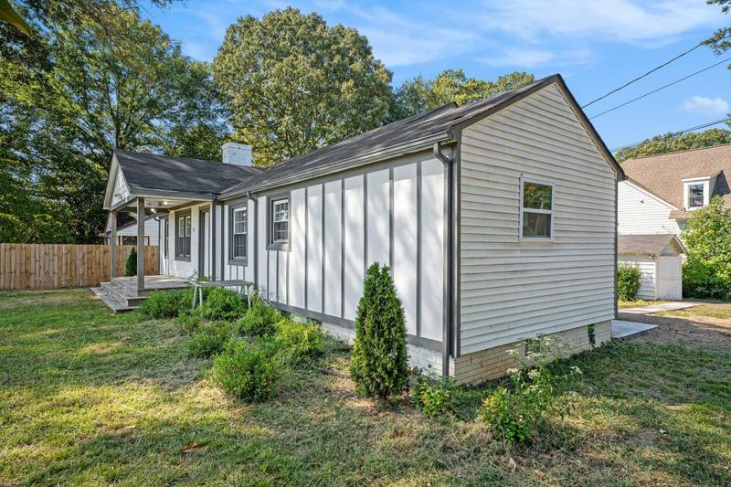 Image for property 3910 Clairmont Road, Atlanta, GA 30341