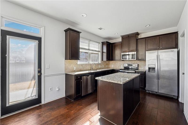 Image for property 7633 Summer Berry Lane, Lithonia, GA 30038