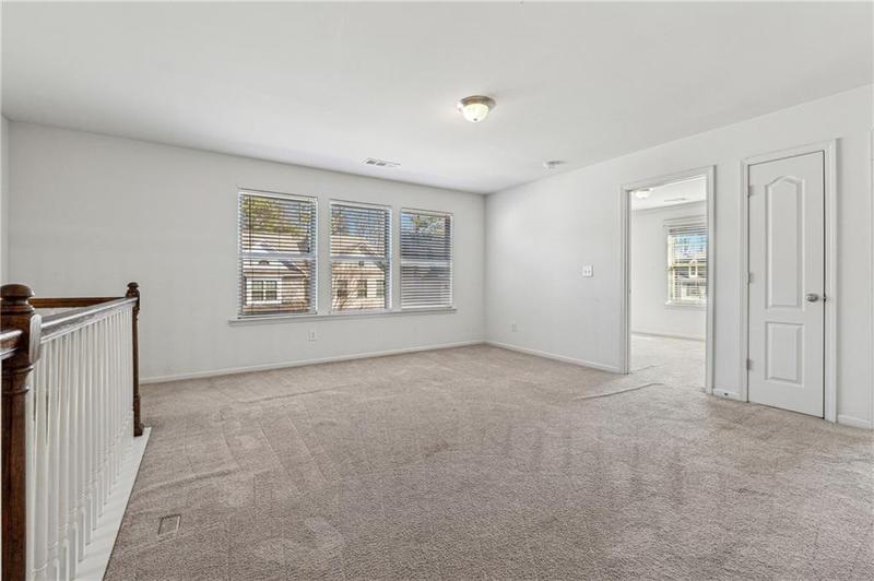 Image for property 7633 Summer Berry Lane, Lithonia, GA 30038