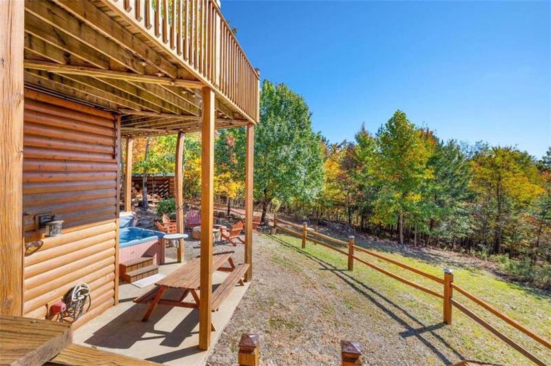 Image for property 192 Oak Ridge Way, Morganton, GA 30560