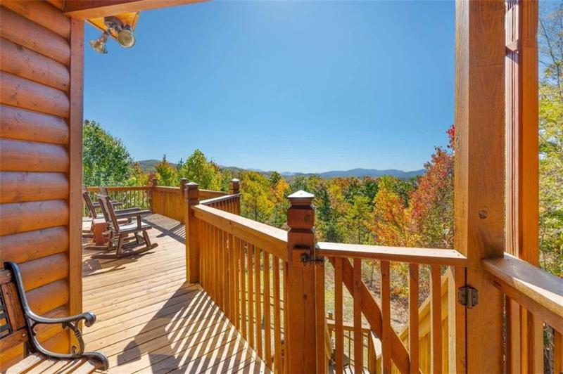 Image for property 192 Oak Ridge Way, Morganton, GA 30560