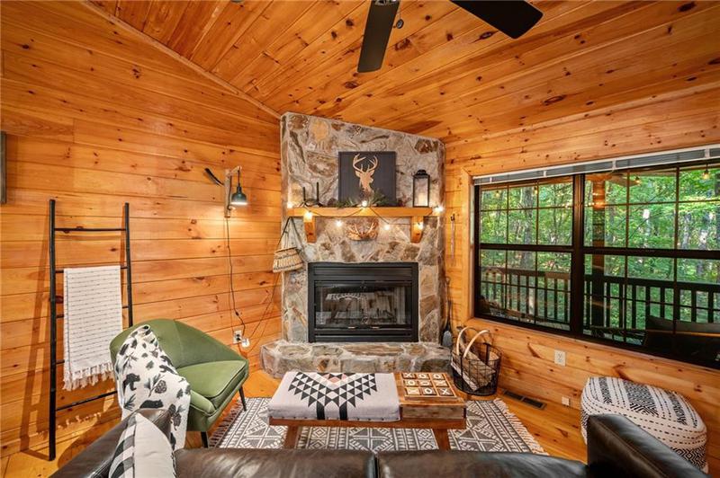 Image for property 45 Ridge view Drive, Blue Ridge, GA 30513