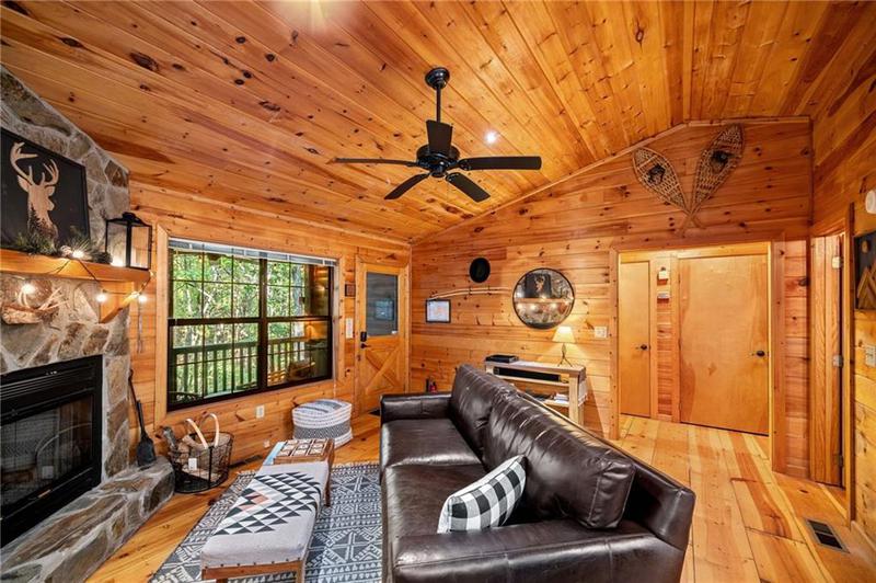 Image for property 45 Ridge view Drive, Blue Ridge, GA 30513