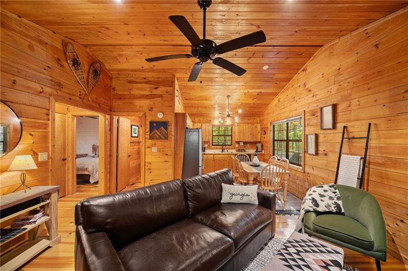 Image for property 45 Ridge view Drive, Blue Ridge, GA 30513