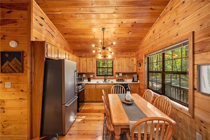Image for property 45 Ridge view Drive, Blue Ridge, GA 30513