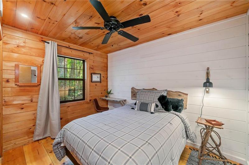 Image for property 45 Ridge view Drive, Blue Ridge, GA 30513