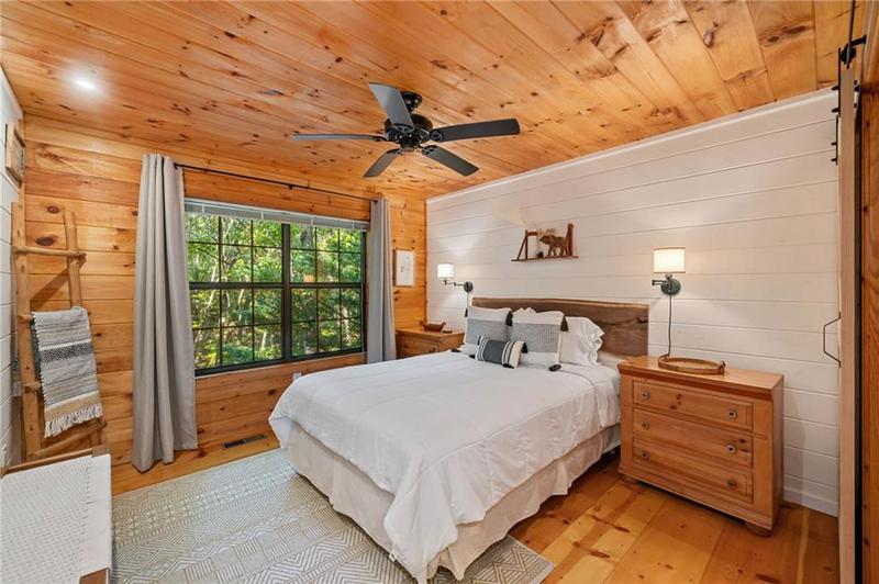 Image for property 45 Ridge view Drive, Blue Ridge, GA 30513