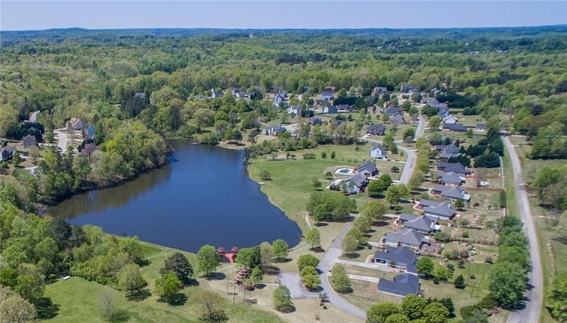 Image for property 905 Cruce Lake Drive, Hoschton, GA 30548