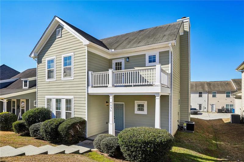 Image for property 4593 Parkway Circle, Atlanta, GA 30349