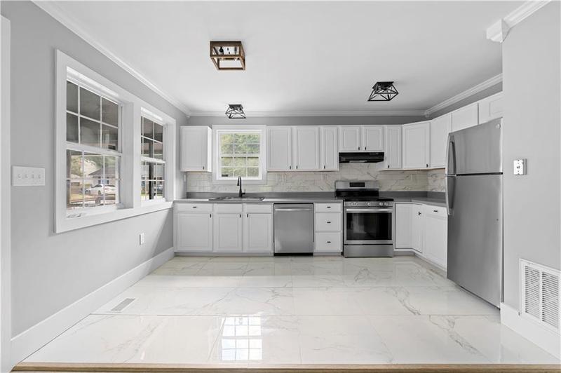 Image for property 1271 Hayes Street, Madison, GA 30650