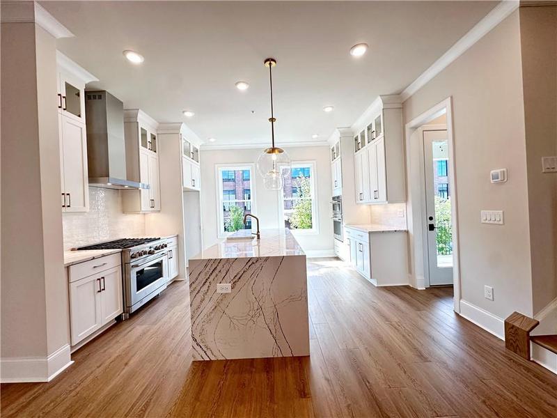 Image for property 265 Briscoe Way 4, Alpharetta, GA 30009