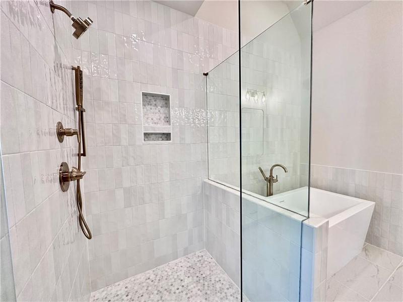 Image for property 265 Briscoe Way 4, Alpharetta, GA 30009