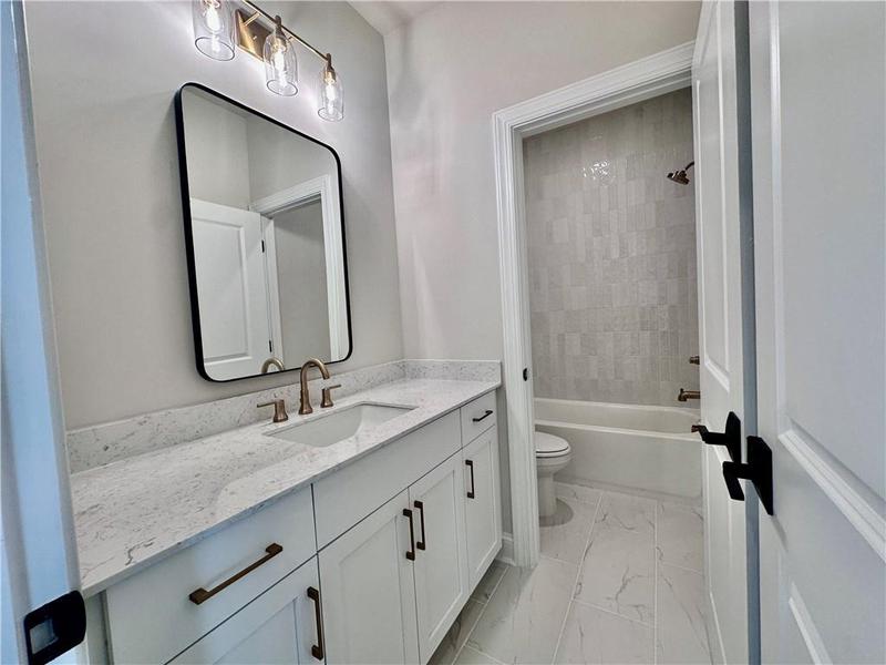 Image for property 265 Briscoe Way 4, Alpharetta, GA 30009