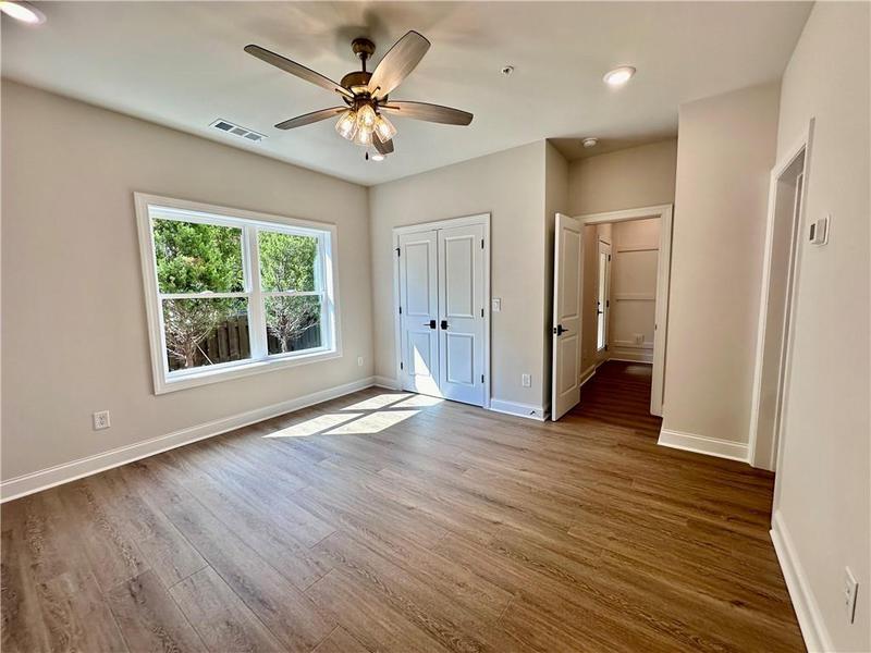 Image for property 265 Briscoe Way 4, Alpharetta, GA 30009
