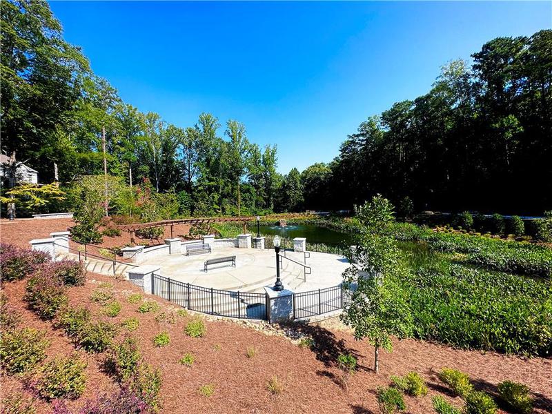 Image for property 265 Briscoe Way 4, Alpharetta, GA 30009