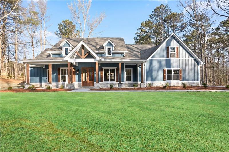 Image for property 628 Sandhill Hickory Level Road, Carrollton, GA 30116