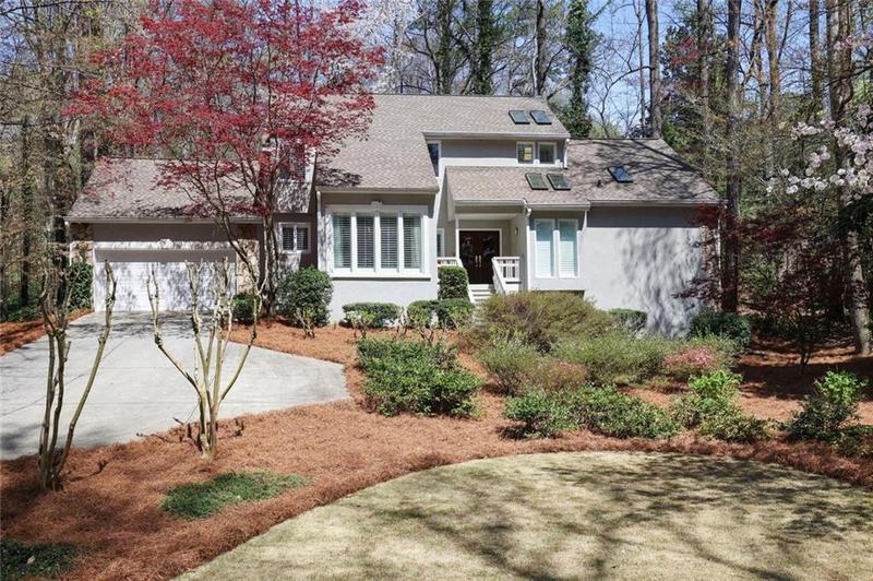 Image for property 80 Seville Chase, Atlanta, GA 30328