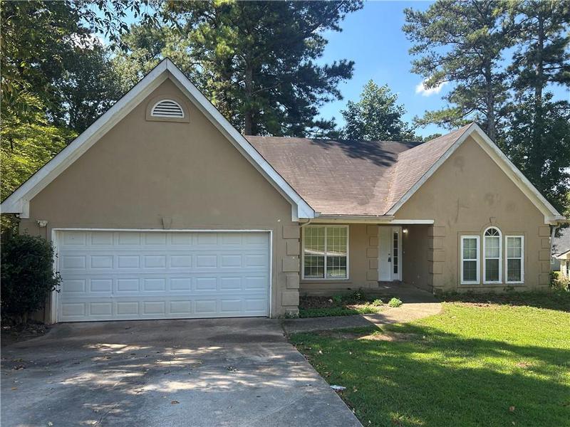 Image for property 7049 Crestwood Place, Lithonia, GA 30058