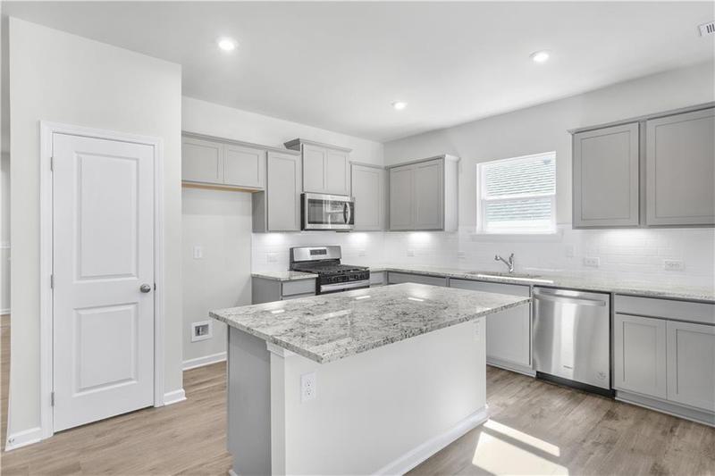 Image for property 189 Park Lane, Fairburn, GA 30213