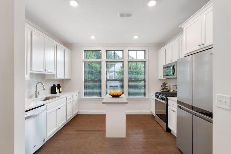 Image for property 3701 Allegretto Circle, Atlanta, GA 30339