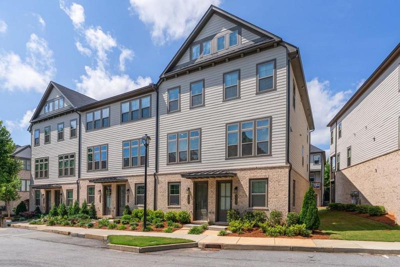 Image for property 3701 Allegretto Circle, Atlanta, GA 30339