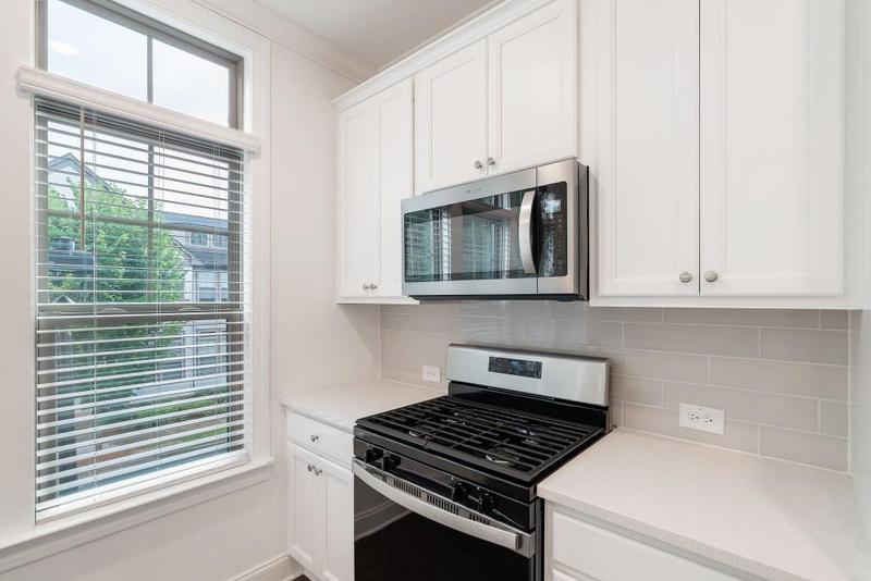 Image for property 3701 Allegretto Circle, Atlanta, GA 30339