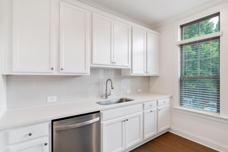 Image for property 3701 Allegretto Circle, Atlanta, GA 30339