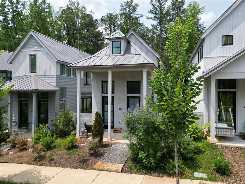 Image for property 135 Mado Lane, Chattahoochee Hills, GA 30268