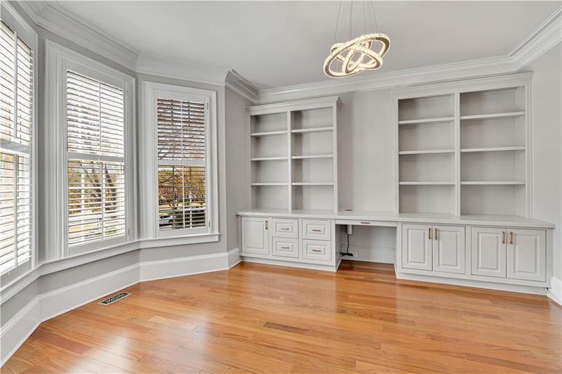 Image for property 8120 Turnberry Way, Duluth, GA 30097