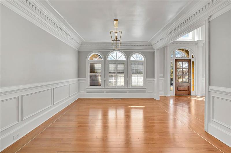 Image for property 8120 Turnberry Way, Duluth, GA 30097