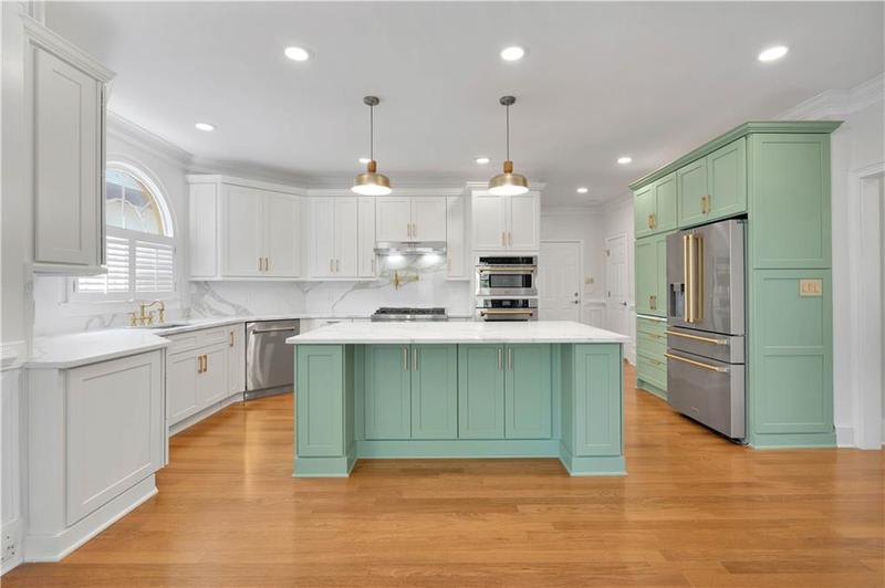 Image for property 8120 Turnberry Way, Duluth, GA 30097