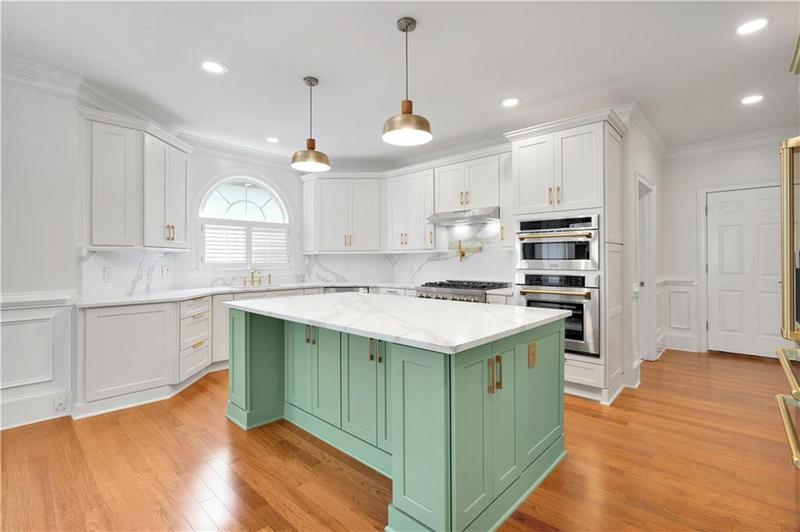 Image for property 8120 Turnberry Way, Duluth, GA 30097