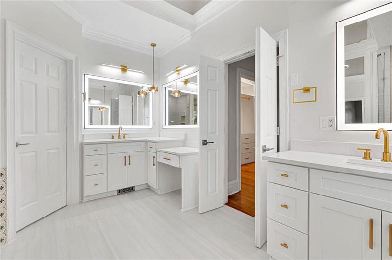 Image for property 8120 Turnberry Way, Duluth, GA 30097