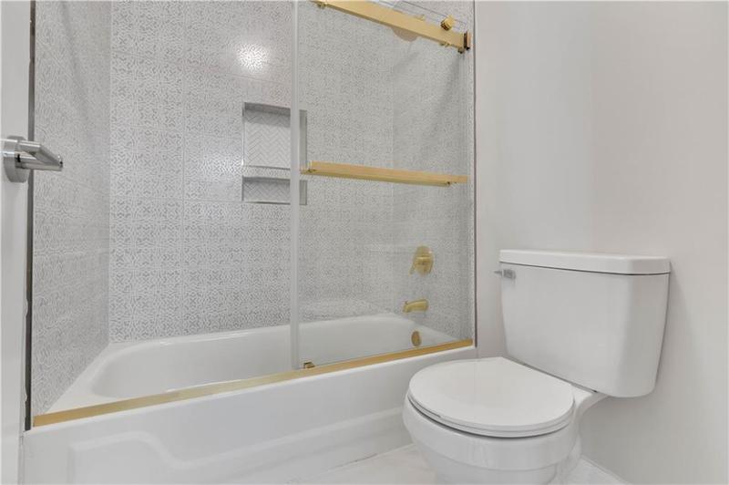 Image for property 8120 Turnberry Way, Duluth, GA 30097