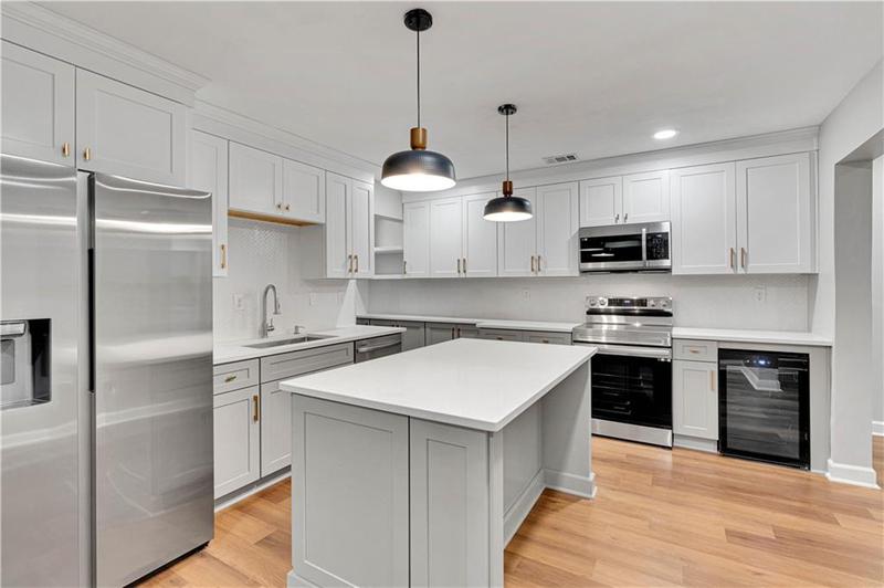 Image for property 8120 Turnberry Way, Duluth, GA 30097