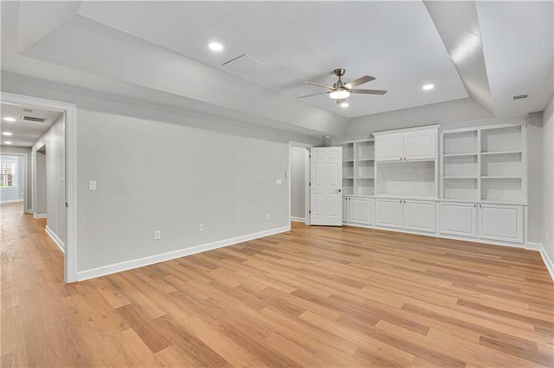 Image for property 8120 Turnberry Way, Duluth, GA 30097