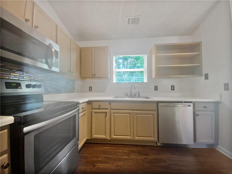 Image for property 3232 River Run Trail, Decatur, GA 30034