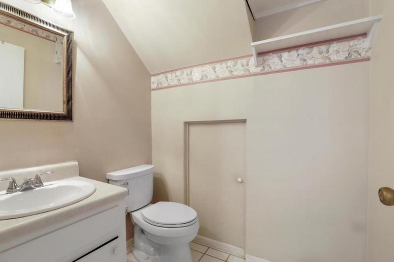 Image for property 2374 Farmstead Circle, Smyrna, GA 30080