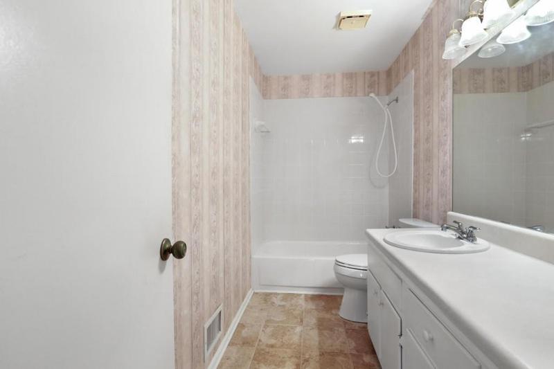 Image for property 2374 Farmstead Circle, Smyrna, GA 30080