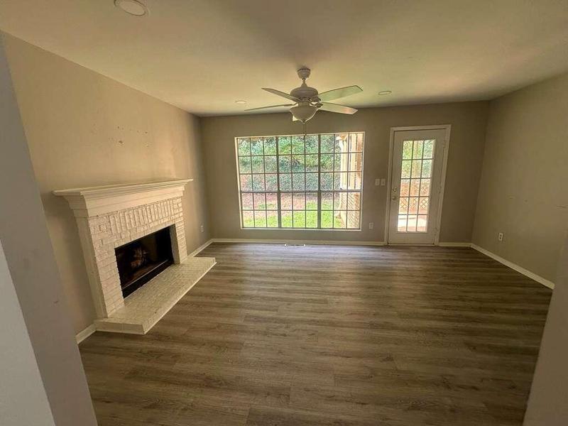 Image for property 435 Ridgedale Way, Lawrenceville, GA 30044