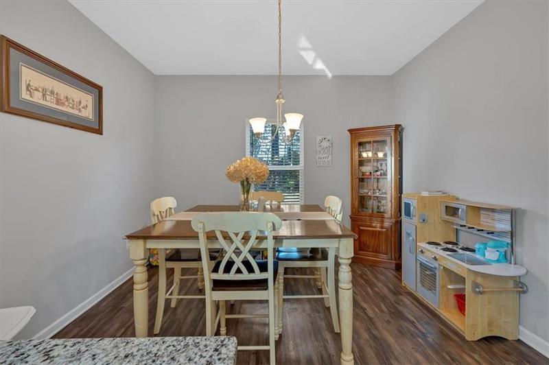 Image for property 10 SPRINGMONT Drive, Cartersville, GA 30120