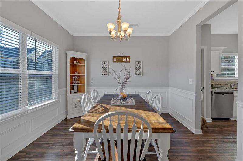 Image for property 10 SPRINGMONT Drive, Cartersville, GA 30120