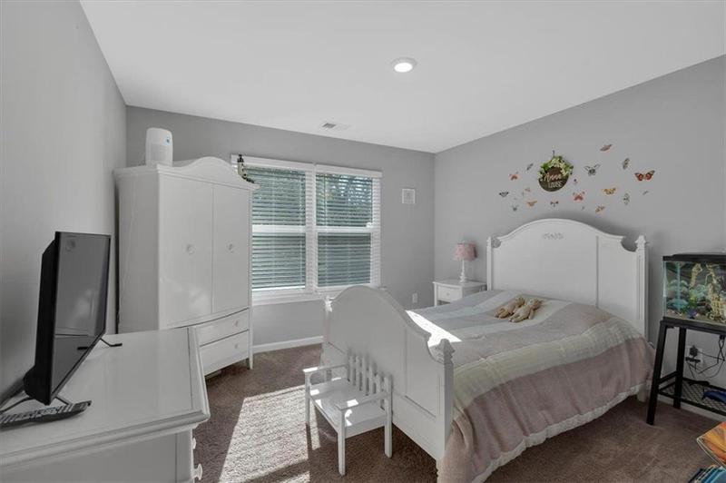 Image for property 10 SPRINGMONT Drive, Cartersville, GA 30120