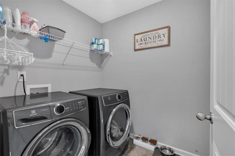 Image for property 10 SPRINGMONT Drive, Cartersville, GA 30120