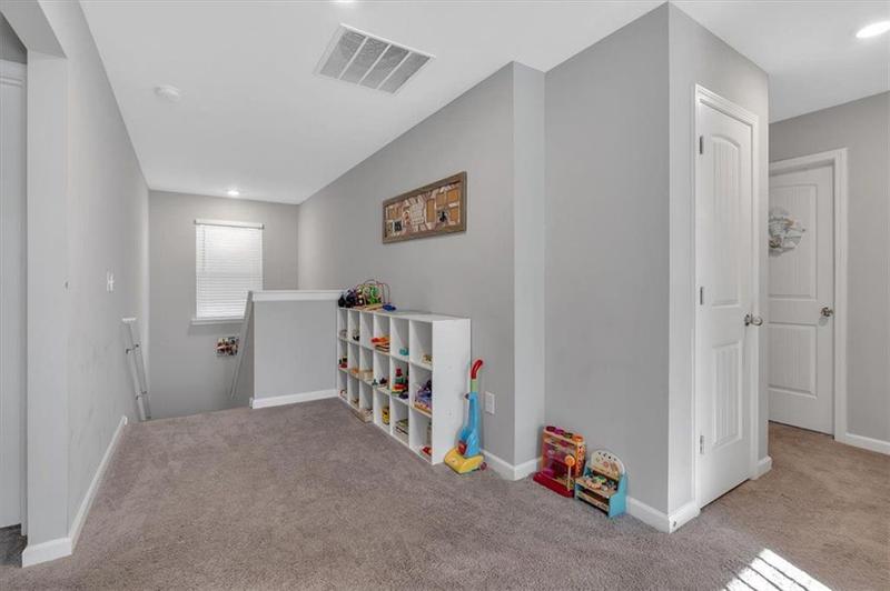 Image for property 10 SPRINGMONT Drive, Cartersville, GA 30120