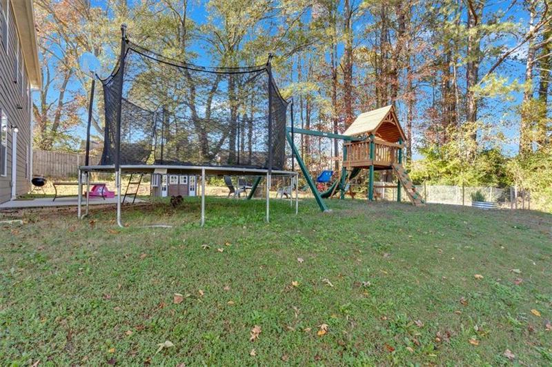 Image for property 10 SPRINGMONT Drive, Cartersville, GA 30120