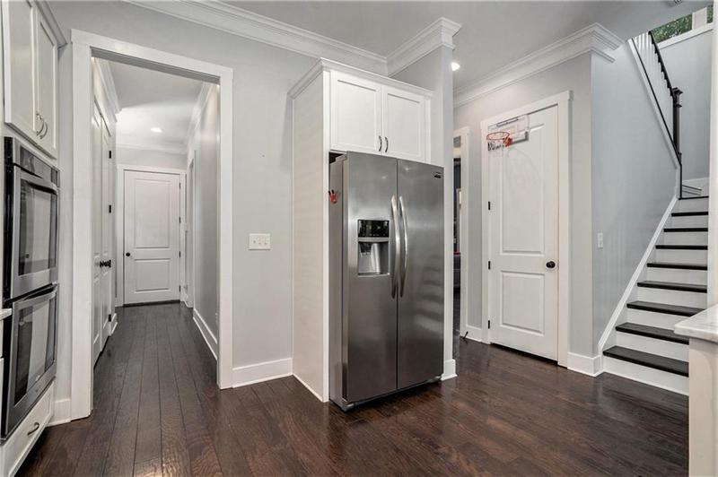 Image for property 647 East Avenue, Atlanta, GA 30312