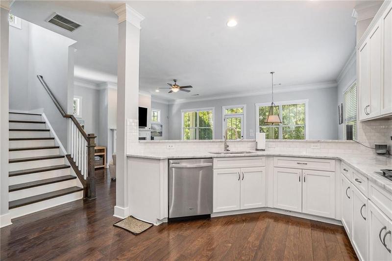Image for property 647 East Avenue, Atlanta, GA 30312
