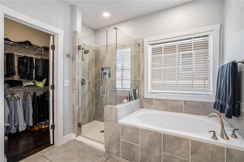 Image for property 647 East Avenue, Atlanta, GA 30312