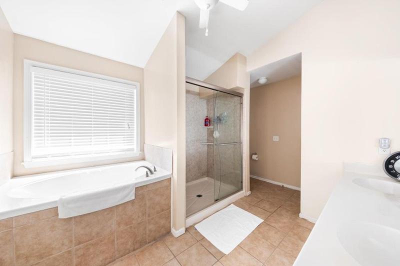 Image for property 107 Coastal Court, Byron, GA 31008